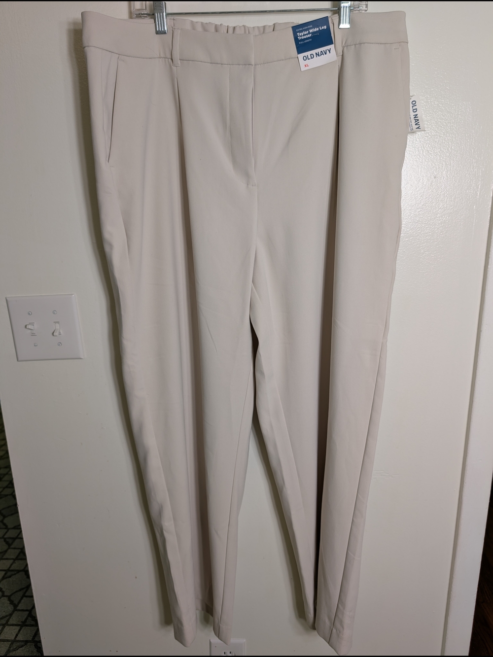 NWT Old Navy Cream Wide-Leg High-Rise Pants